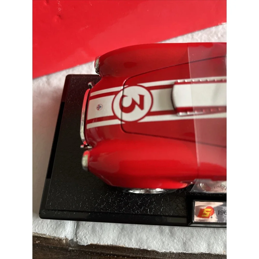 Vtg Shelby Collectibles 1965 Shelby Cobra 427 S/C Red with White Stripes Jafra